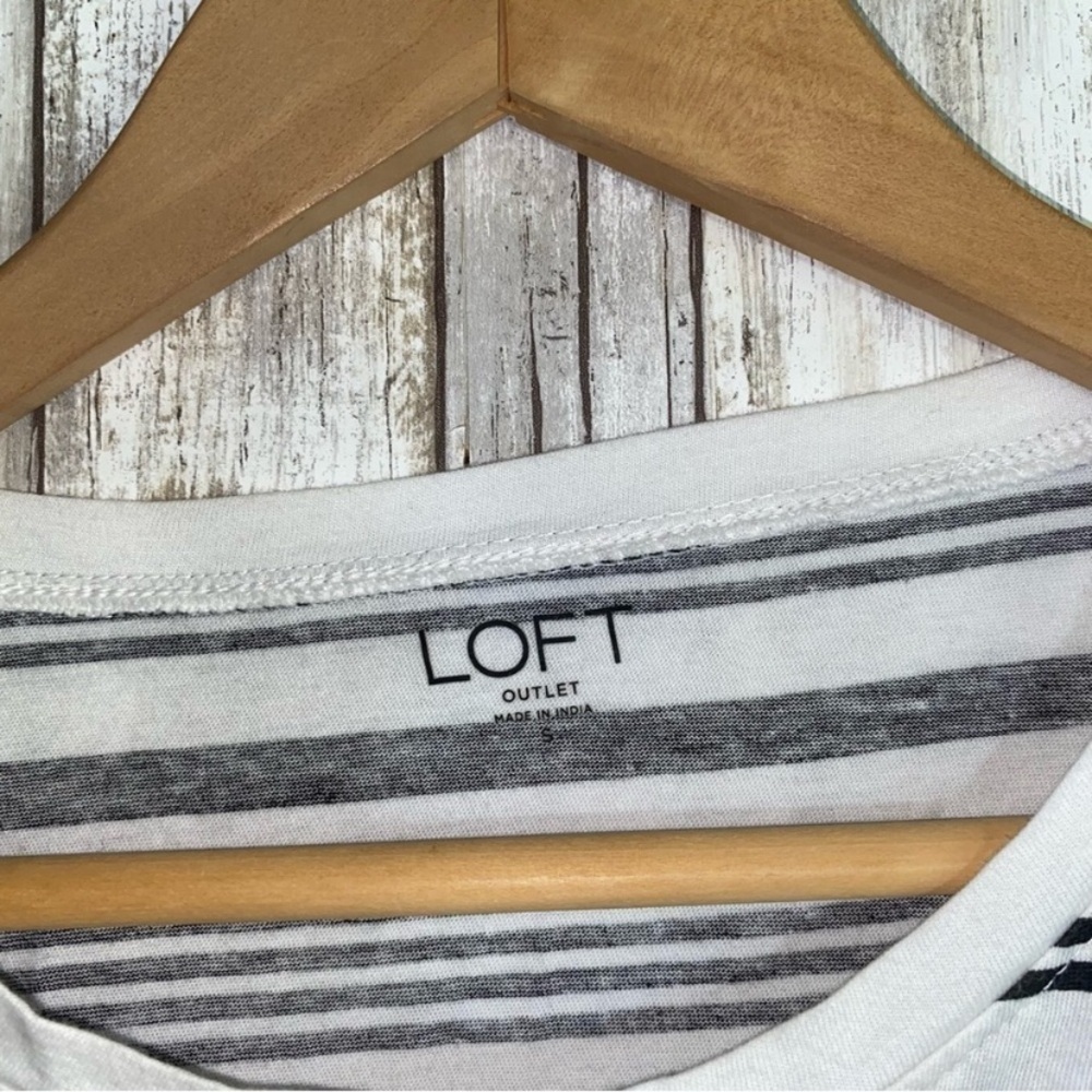 Loft White Stripe Tie Bottom Tee - Picture 4 of 5